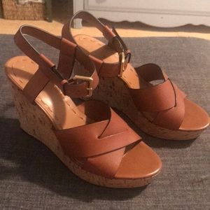 Tahari wedges